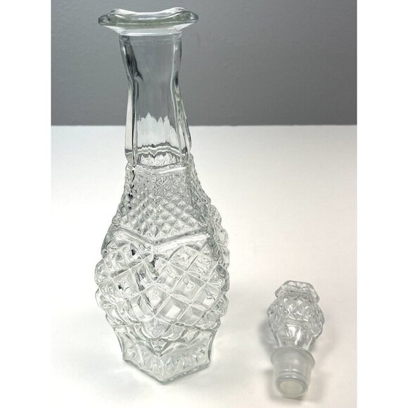 VTG ANCHOR HOCKING Wexford Crystal Glass 15" Wine Liquor DECANTER Bottle EUC - Picture 1 of 6